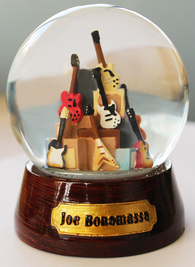 Guitar Mountain Snow Globe