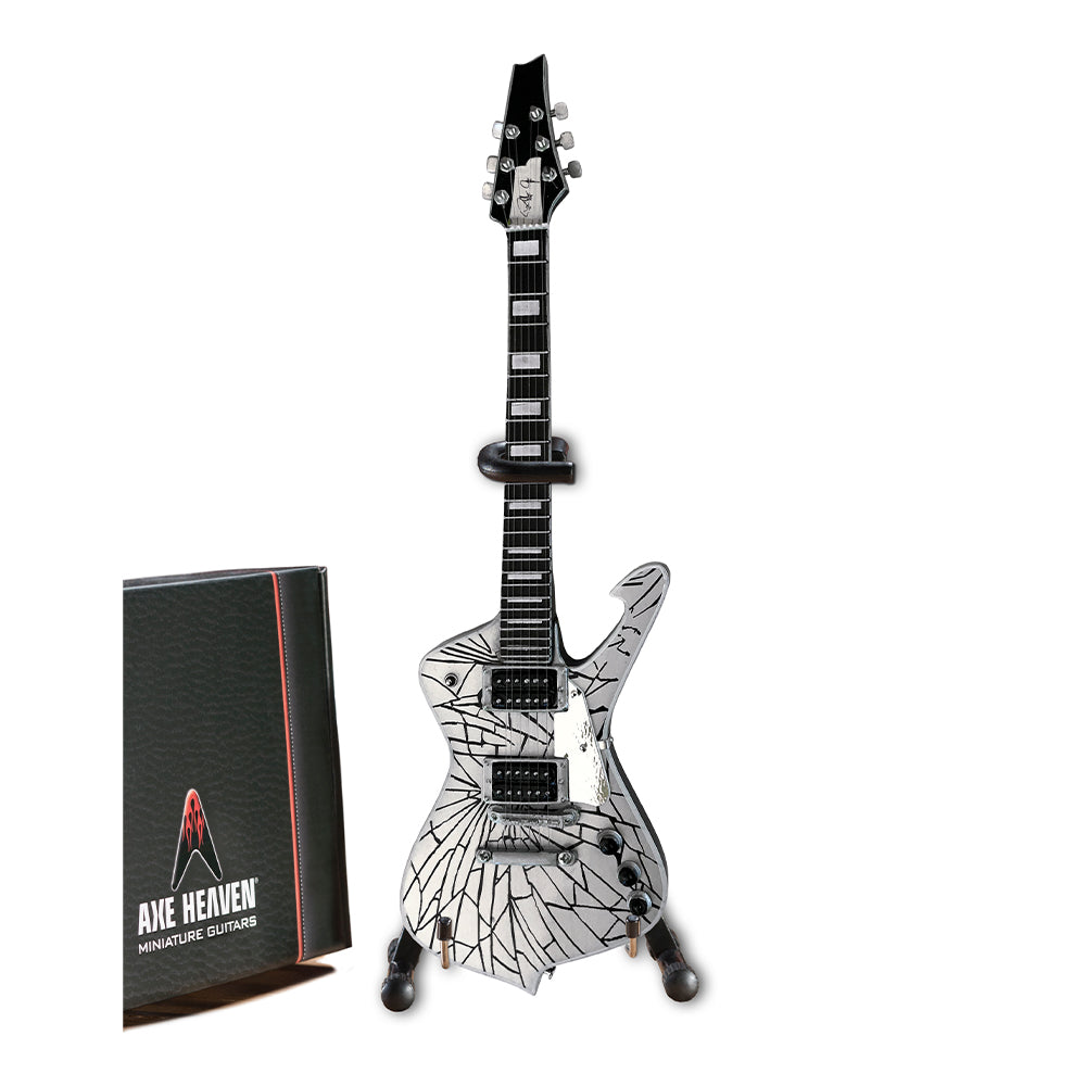 Axe Heaven Black Vintage Distressed Fender Strat Mini – Joe