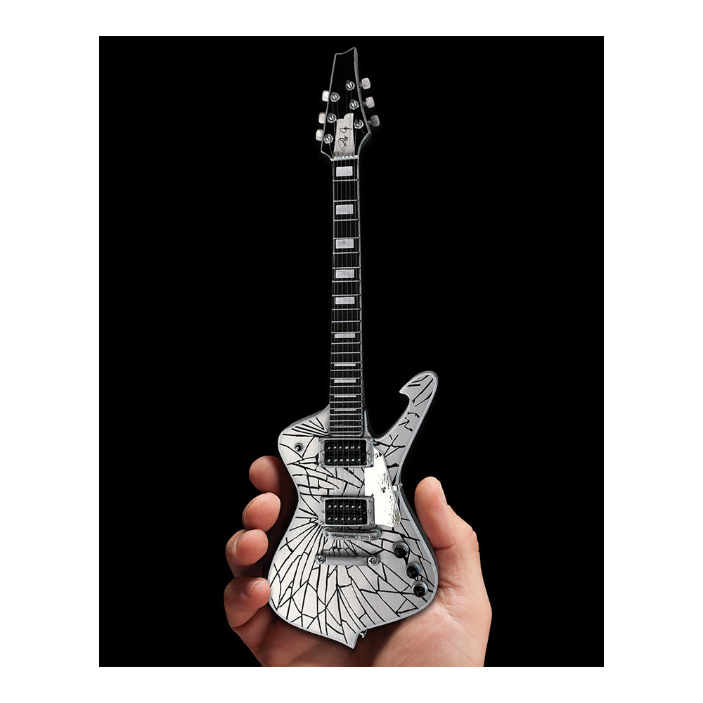 Axe Heaven Black Vintage Distressed Fender Strat Mini – Joe