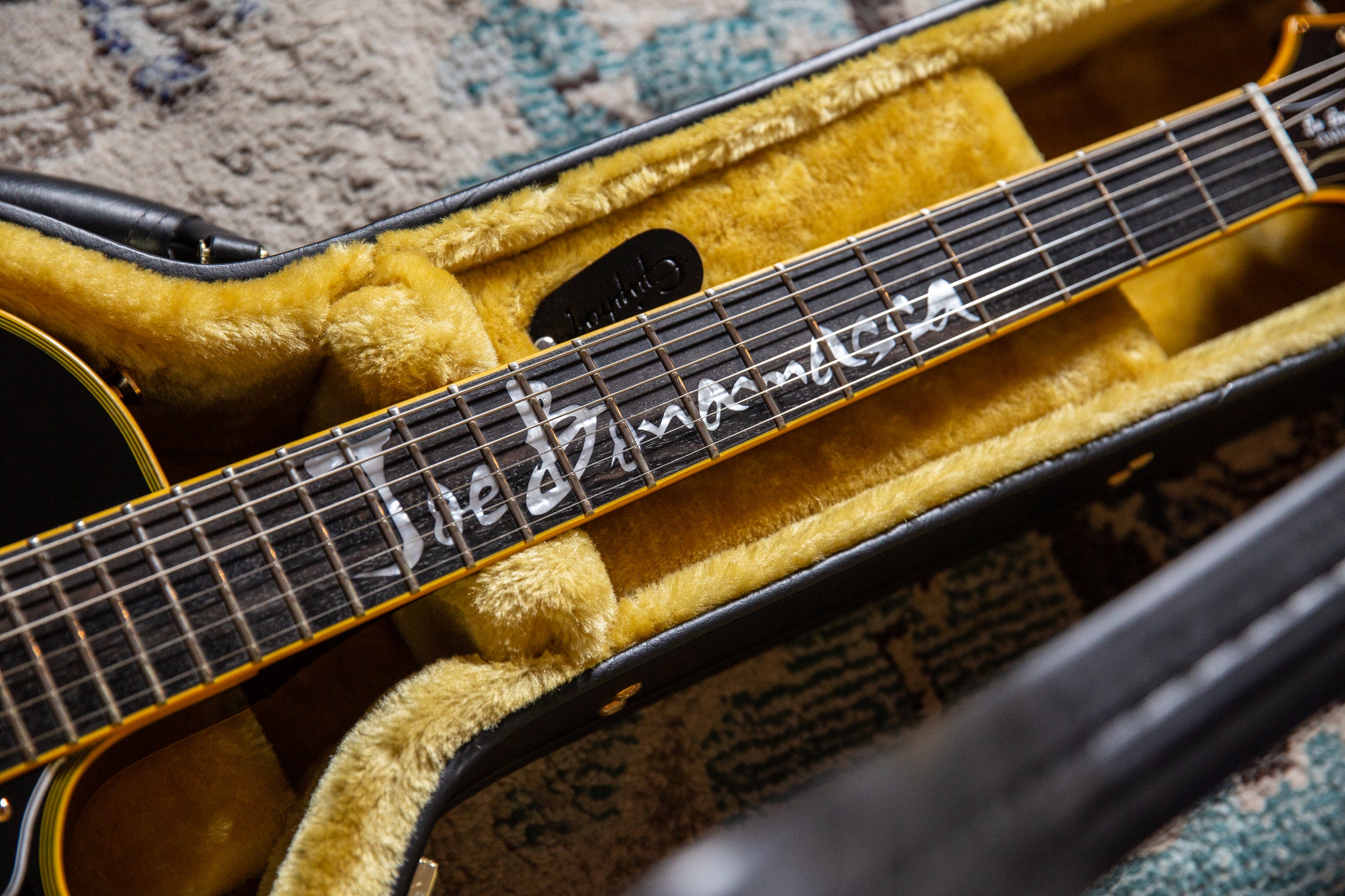 驚きの値段で】 bonamassa joe Epiphone beauty black エレキギター