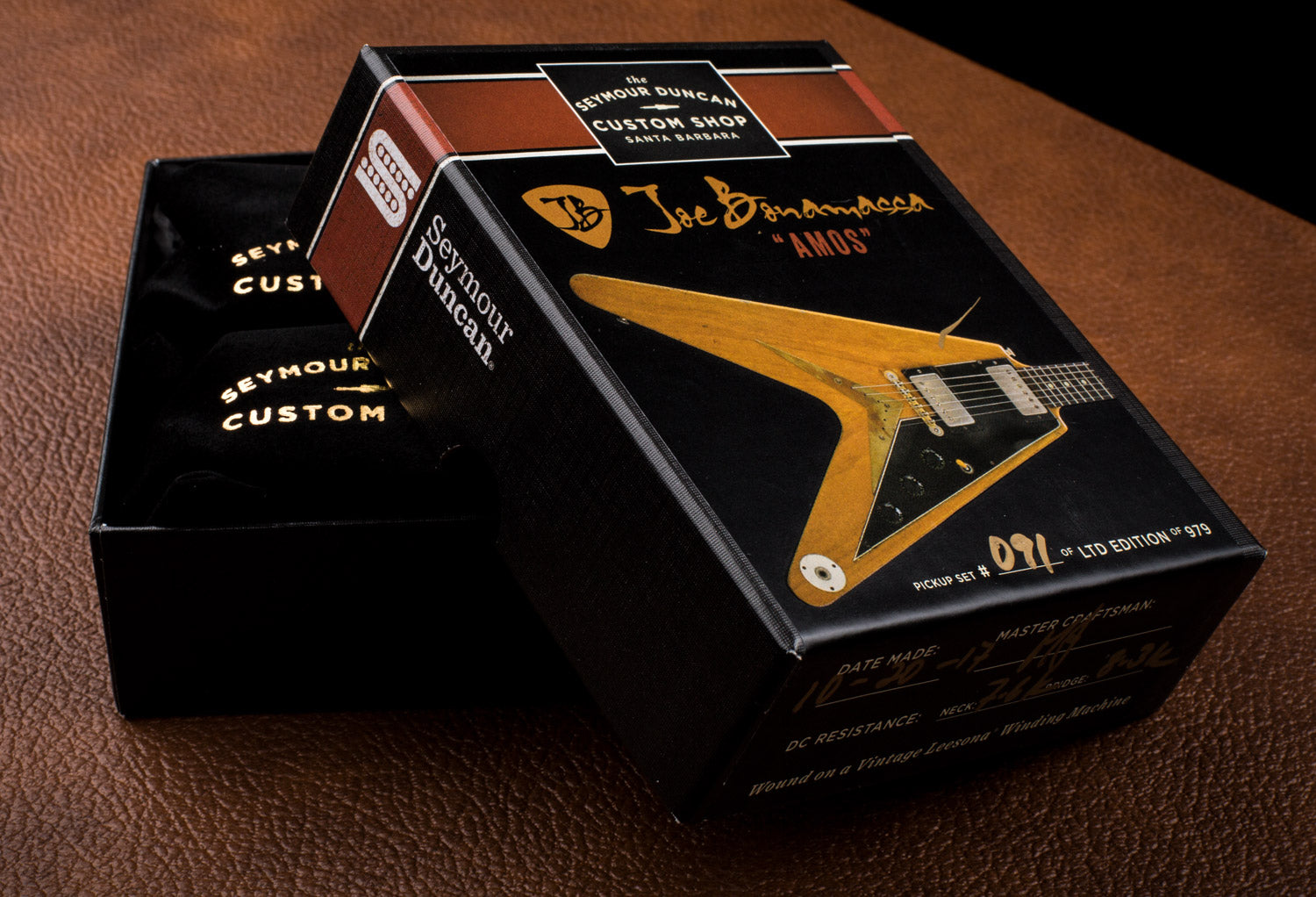 Joe Bonamassa Signature Amos Humbuckers – Aged Gold Covers by