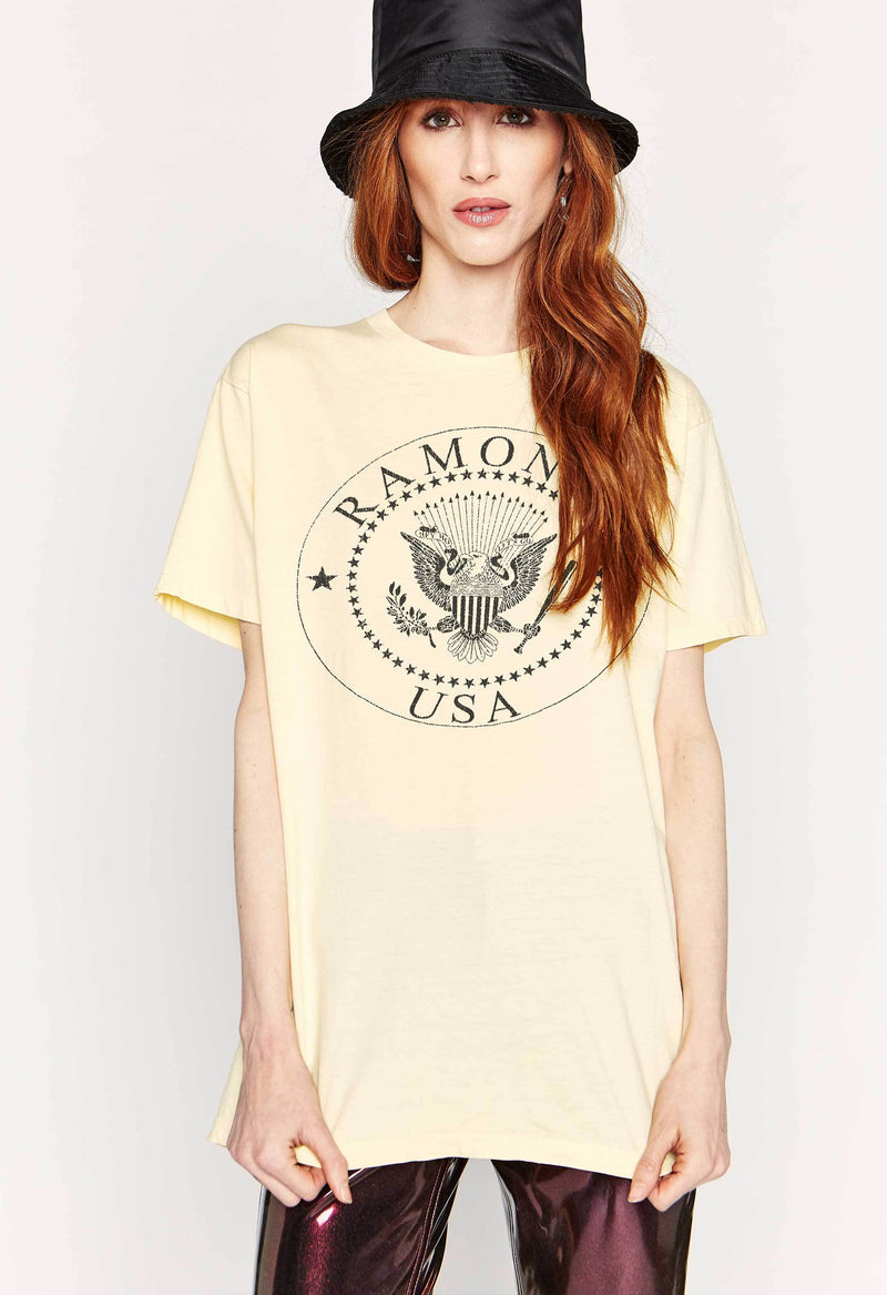Ramones USA Crest Weekend T-Shirt - Buttercream