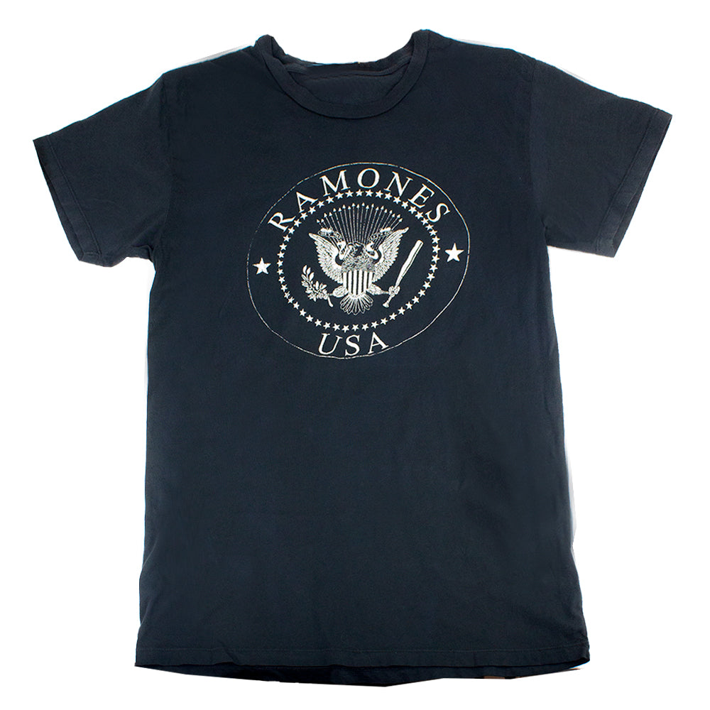 Ramones USA Crest Weekend T-Shirt - Vintage Black